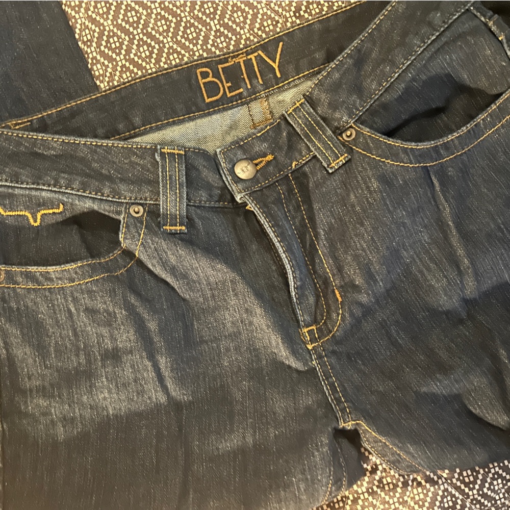 Kimes Ranch Dark Blue Jeans with Tan Stitching - Picture 2 of 3